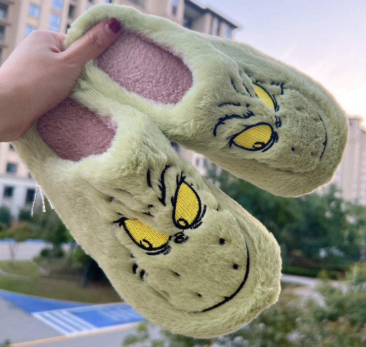 💚🎄Green Man Adult Slippers Preorder🎄💚