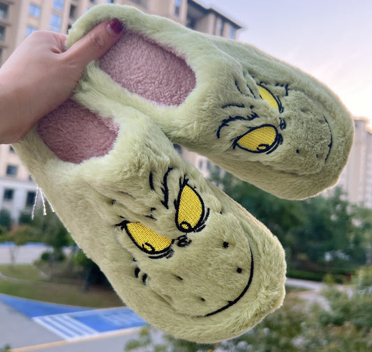 💚🎄Green Man Adult Slippers Preorder🎄💚